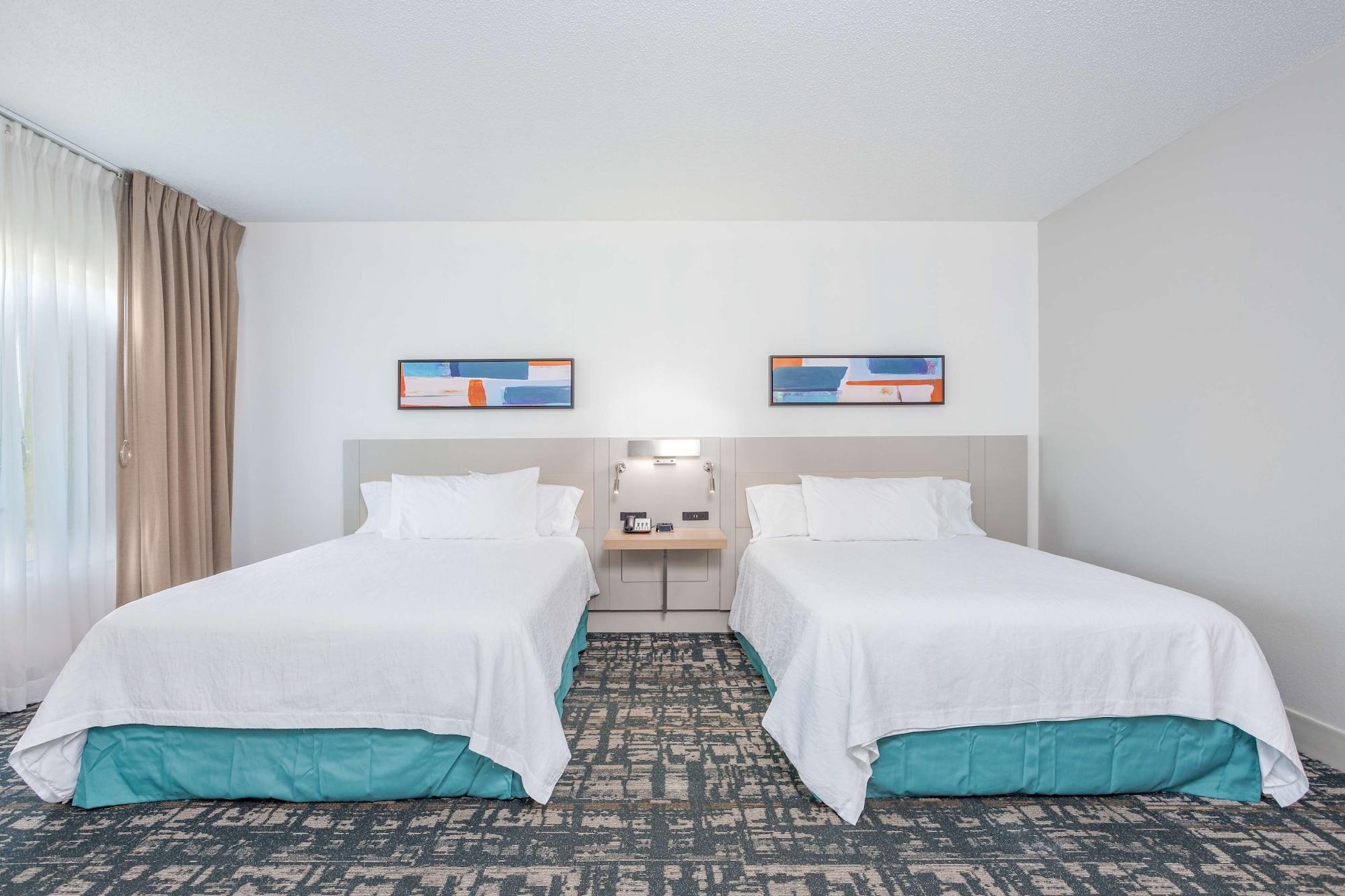Hilton Garden Inn Cincinnati/Sharonville Extérieur photo