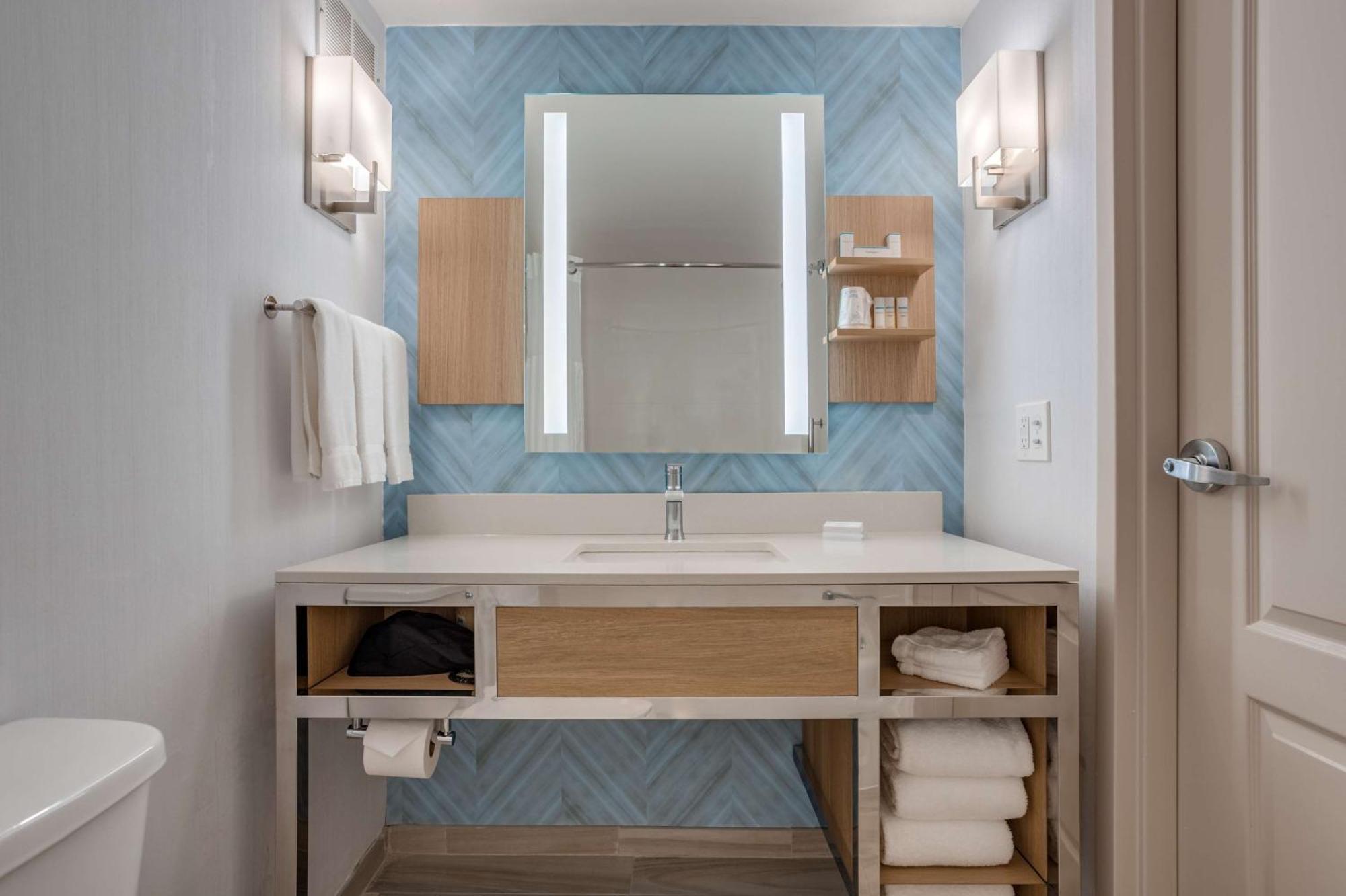 Hilton Garden Inn Cincinnati/Sharonville Extérieur photo